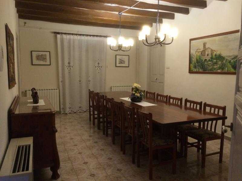 Menjador cal ton cruset turisme rural penedes