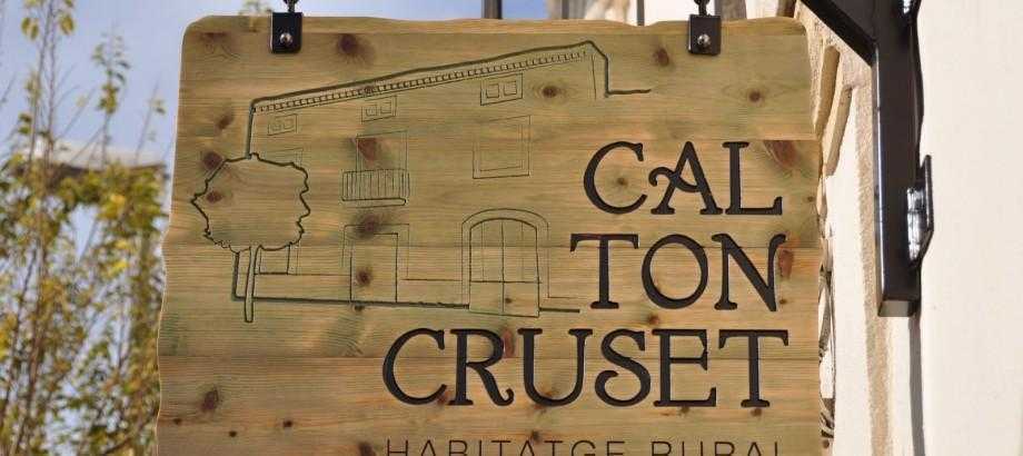 Cal Ton Cruset Casa de turisme rural al Penedes